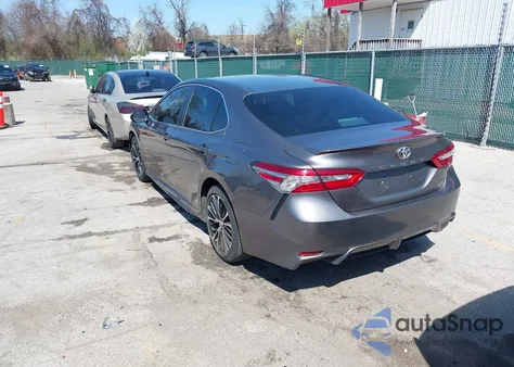 2018 Toyota Camry Se from USA, damaged, VIN 4T1B11HK2JU113469